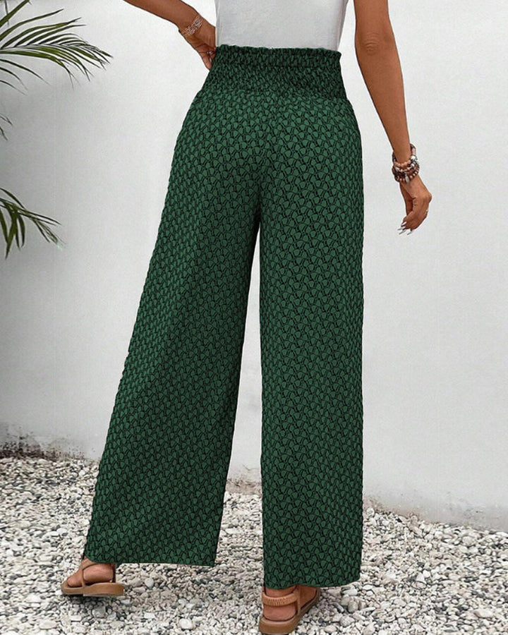 Sommerfeld | Lisette Broek met Wijde Pijpen en Geometrische Print