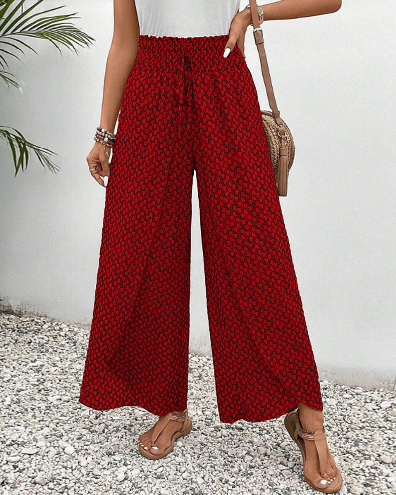 Sommerfeld | Lisette Broek met Wijde Pijpen en Geometrische Print