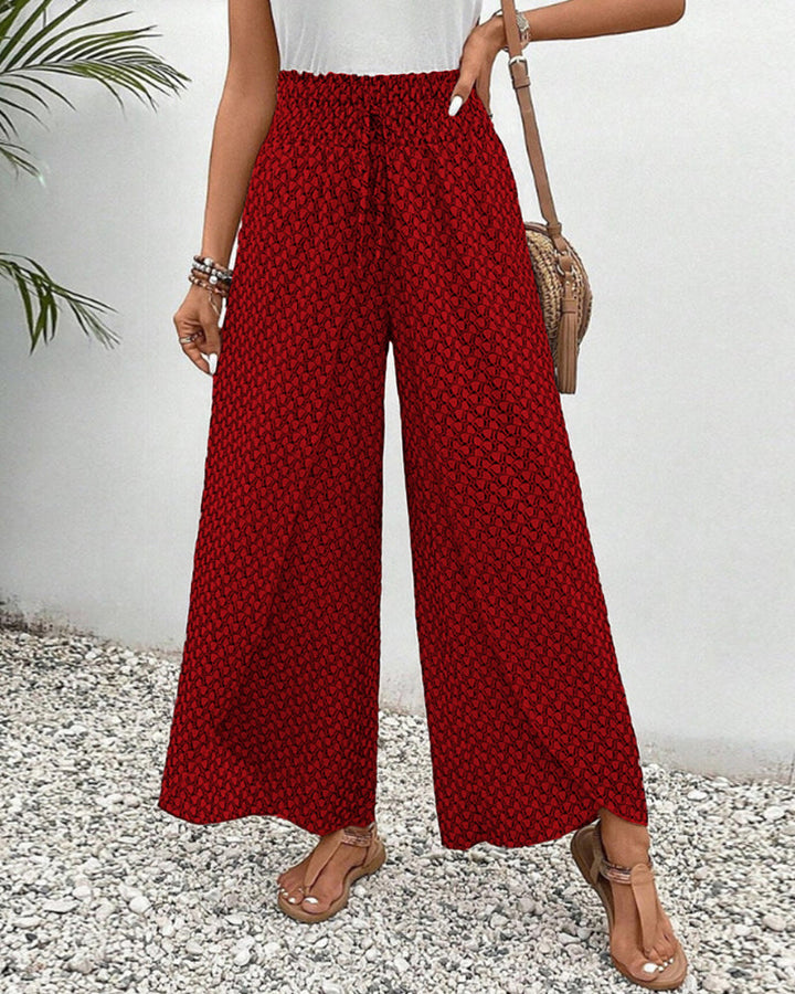 Sommerfeld | Lisette Broek met Wijde Pijpen en Geometrische Print