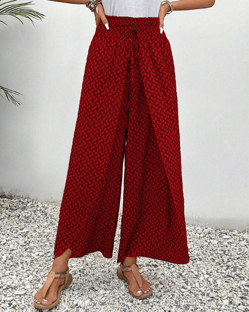 Sommerfeld | Lisette Broek met Wijde Pijpen en Geometrische Print