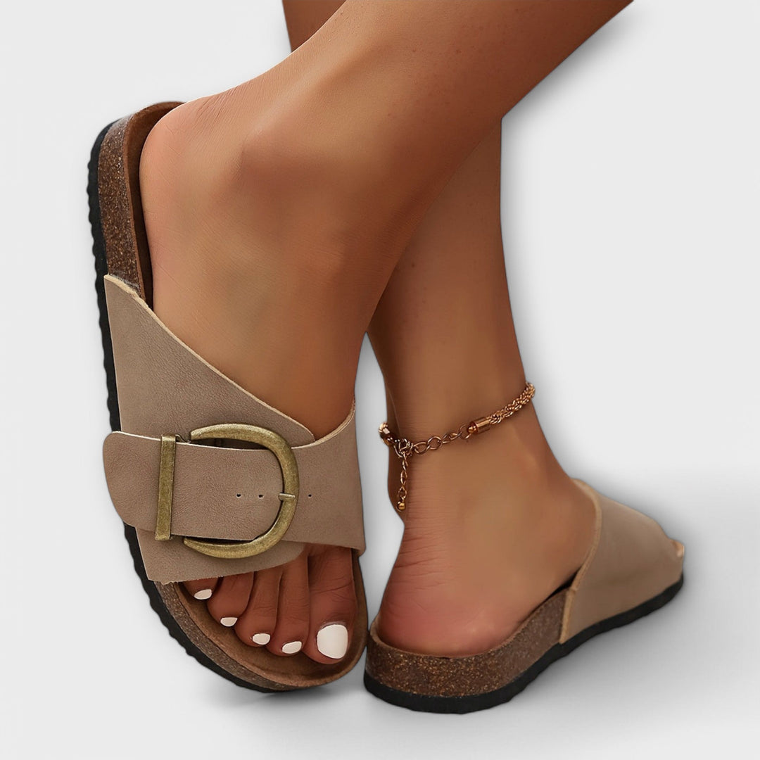 Margarida - Kurken sandalen voor dames met gespdesign