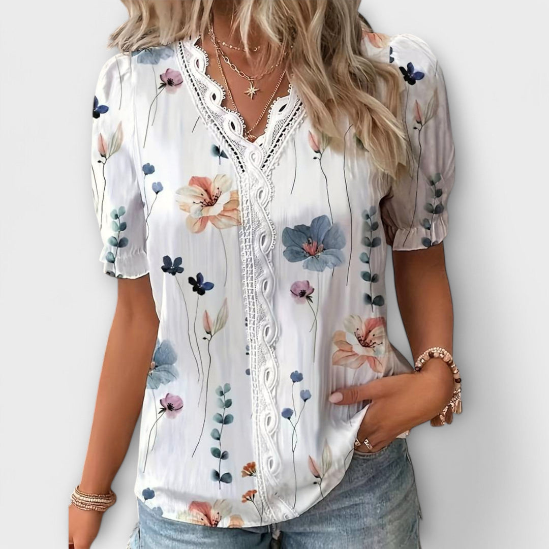 Emília - Blouse met V-hals