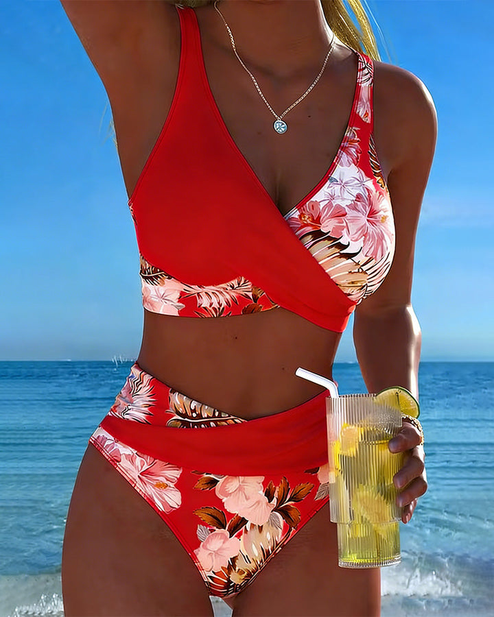 Alice | Bloemenprint Bikini met Contrasterende Accenten