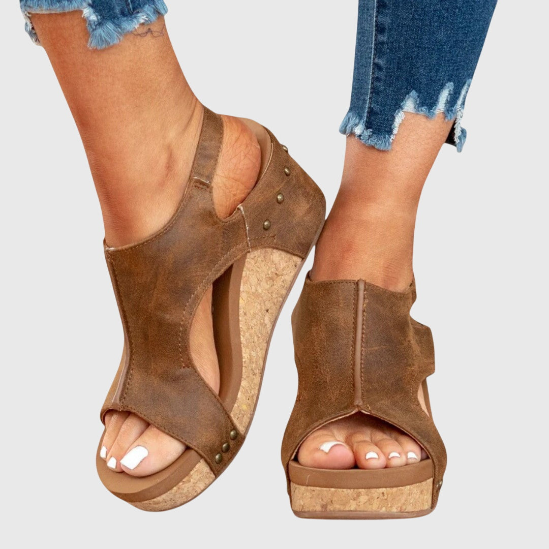 Evi — Beige, Comfortabel & Stijlvol