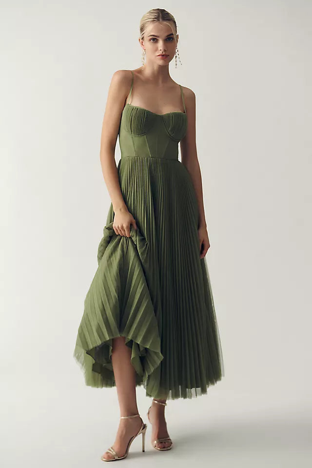 Lumira - Vloeiende Elegantie in Tule