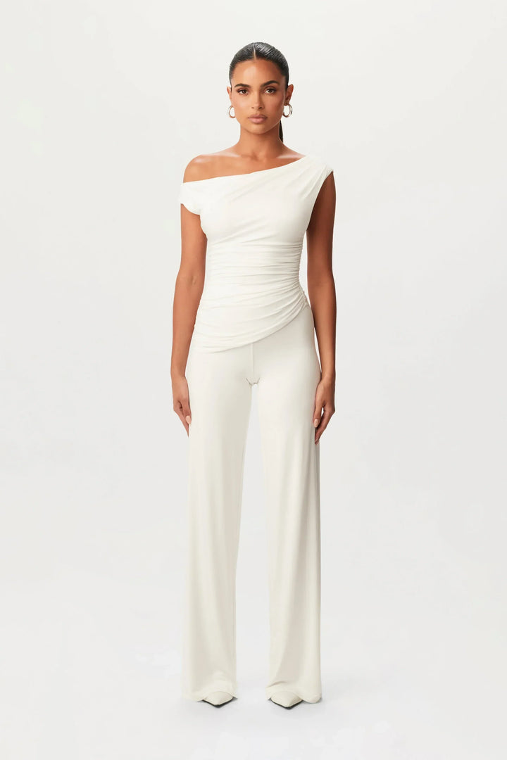 Lúcia Ember - Elegante Asymmetrische Set
