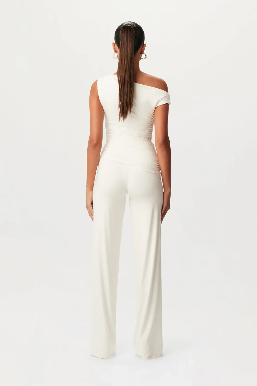 Lúcia Ember - Elegante Asymmetrische Set