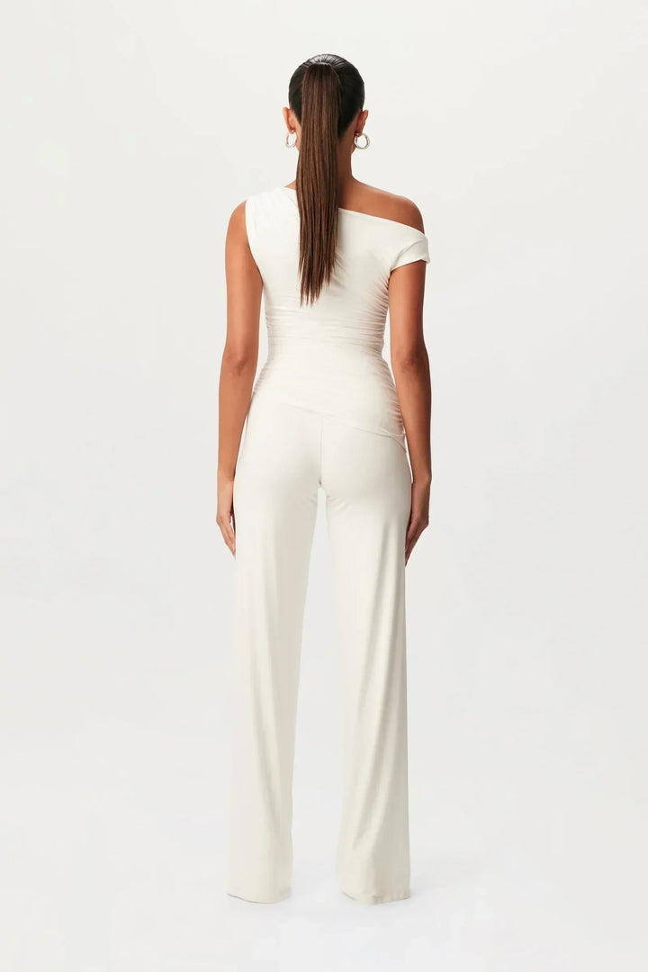Lúcia Ember - Elegante Asymmetrische Set