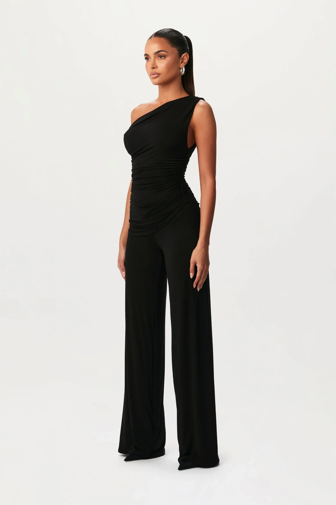 Lúcia Ember - Elegante Asymmetrische Set