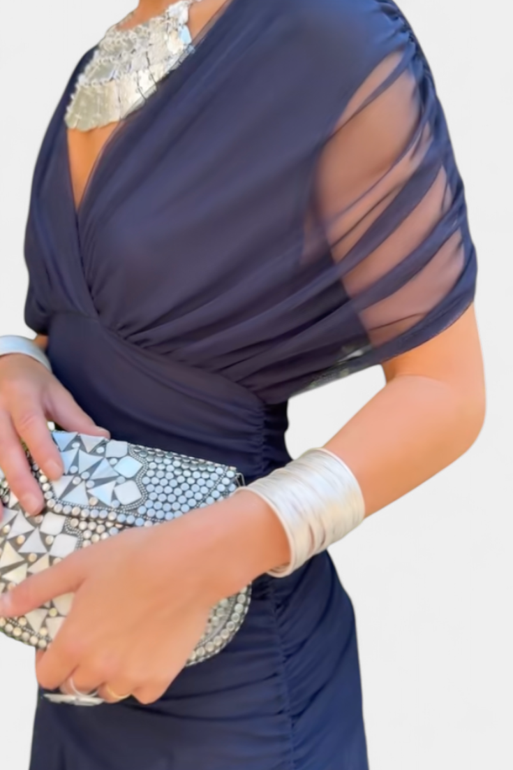 Luana - Elegante jurk met V-hals