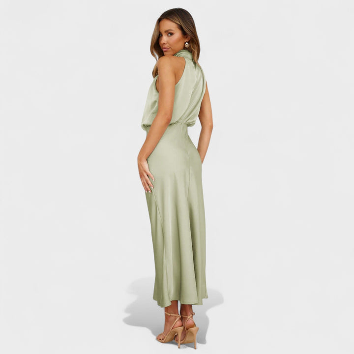 Alba - Satin Elegance Jurk