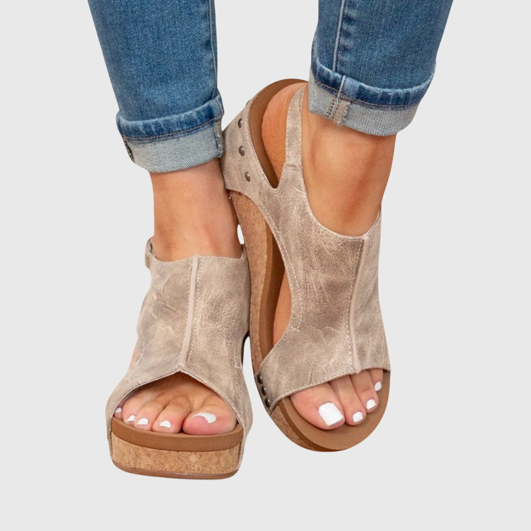 Evi — Beige, Comfortabel & Stijlvol