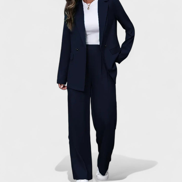 Micaela - Elegante Outfit
